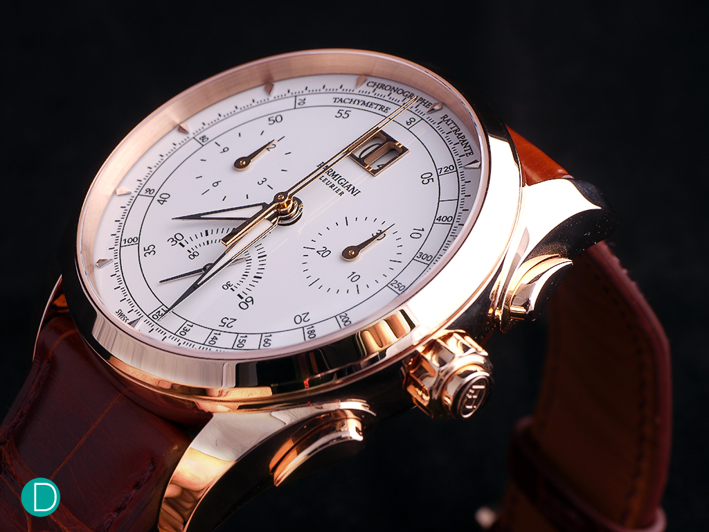 Parmigiani Fleurier Tonda Chronor Anniversaire in rose gold, with "grend feu' enamel white dial. We are quire taken by the magnificent "Bleu Roi" version, but were not able to photograph it during the SIHH. 