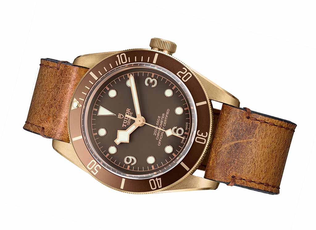 The latest Heritage Black Bay from Tudor..now the Bronze cased version, with chocolate dial, and brown/gold accented bezel. 