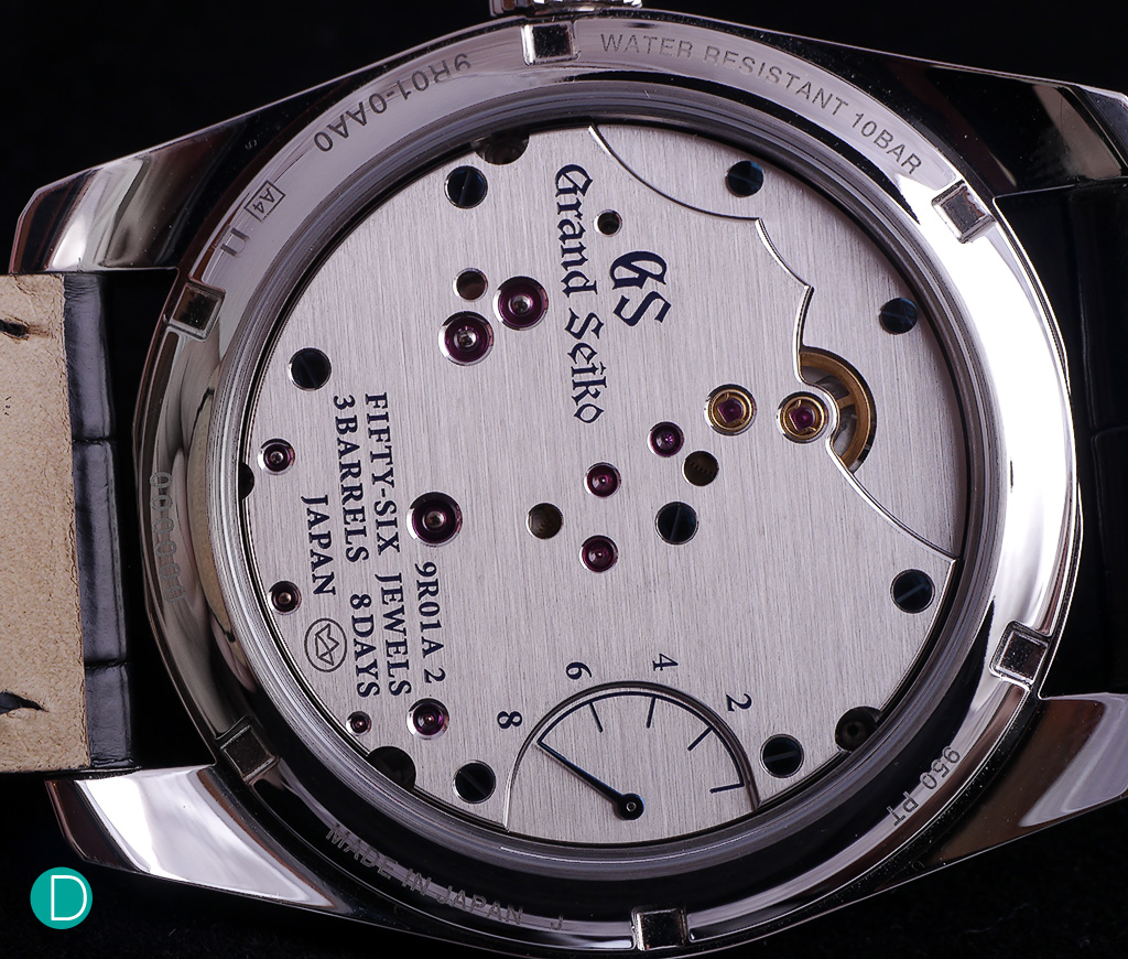 From the caseback, the movement is visible, as well as a power reserve indicator. Placed at the back of the movement so as to reduce the clutter on the dial, enabling Seiko to achieve a very clean, elegant watch face.