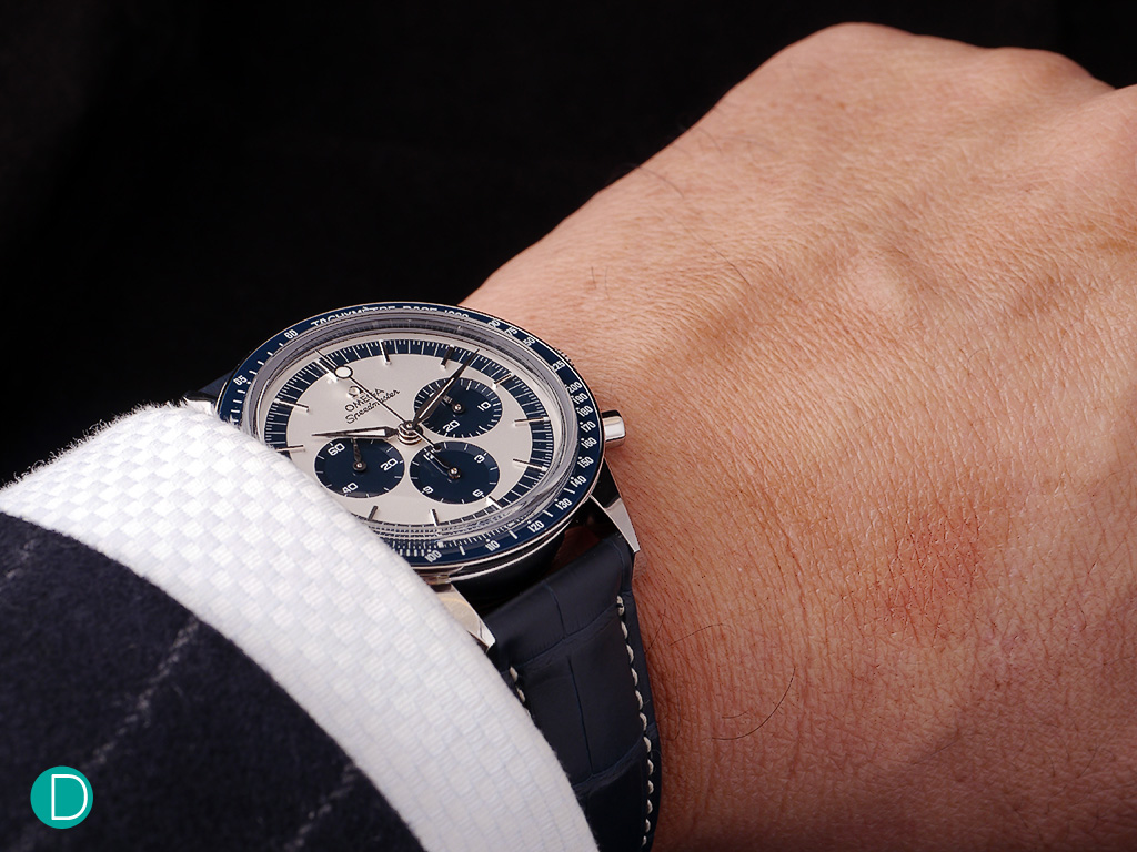 The Speedmaster CK2998 Limited Edition actually sits pretty nicely on the wrist, and it is sized rather nicely as well. 